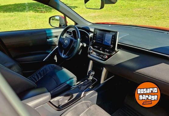Autos - Toyota Corolla cross 2021 Nafta 85000Km - En Venta