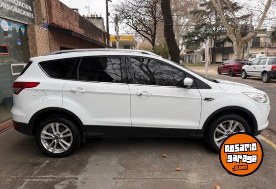 Camionetas - Ford Kuga 1.6 titanium 2013 Nafta 155000Km - En Venta