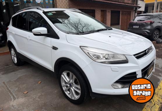 Camionetas - Ford Kuga 1.6 titanium 2013 Nafta 155000Km - En Venta