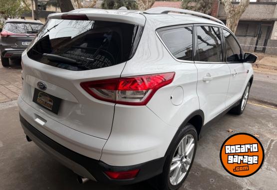 Camionetas - Ford Kuga 1.6 titanium 2013 Nafta 155000Km - En Venta