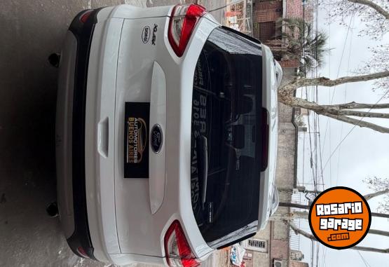 Camionetas - Ford Kuga 1.6 titanium 2013 Nafta 155000Km - En Venta