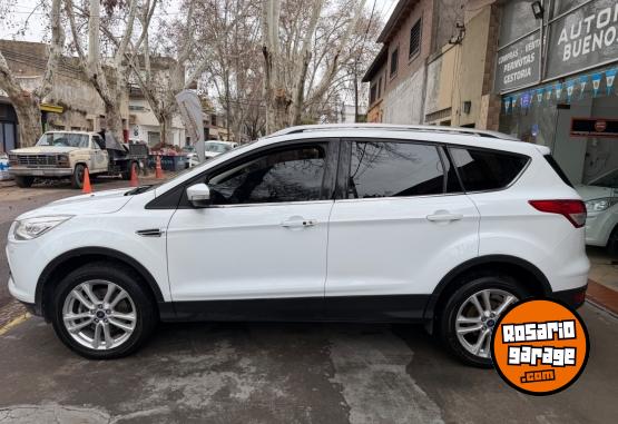 Camionetas - Ford Kuga 1.6 titanium 2013 Nafta 155000Km - En Venta