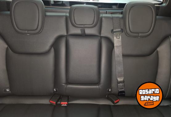 Autos - Fiat TORO FREEDOM 1.3 T 4X 2 2025 Nafta 31000Km - En Venta