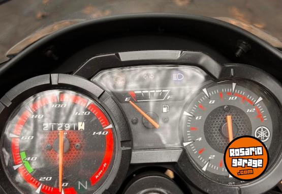 Motos - Yamaha SZ 150 2018 Nafta 21300Km - En Venta