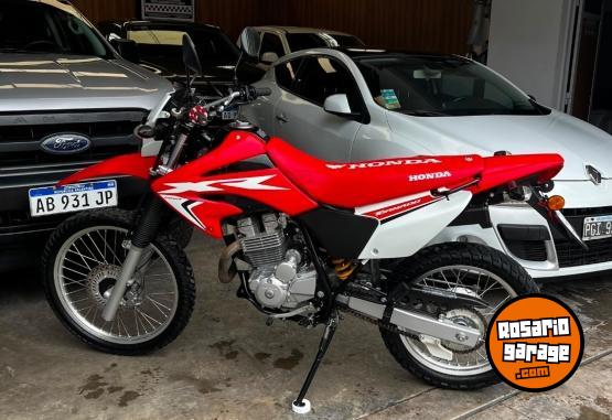 Motos - Honda XR TORNADO 2024 Nafta 5500Km - En Venta