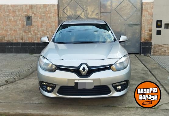 Autos - Renault FLUENCE LUXE LINEA NUEVA 2016 Nafta 100000Km - En Venta