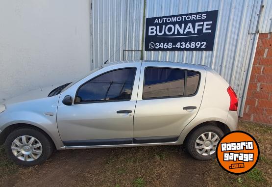 Autos - Renault Sandero 2009 Nafta 250000Km - En Venta
