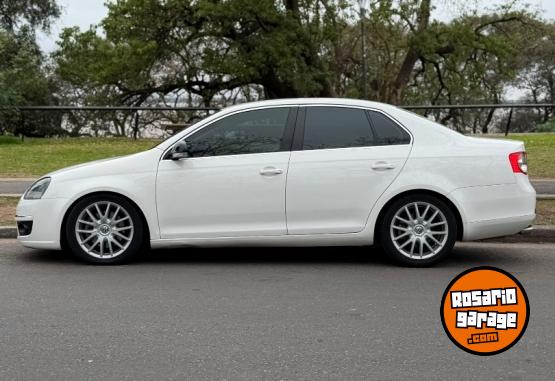 Autos - Volkswagen Vento 2010 Nafta 144000Km - En Venta