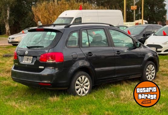 Autos - Volkswagen Suran 2014 Nafta 200000Km - En Venta