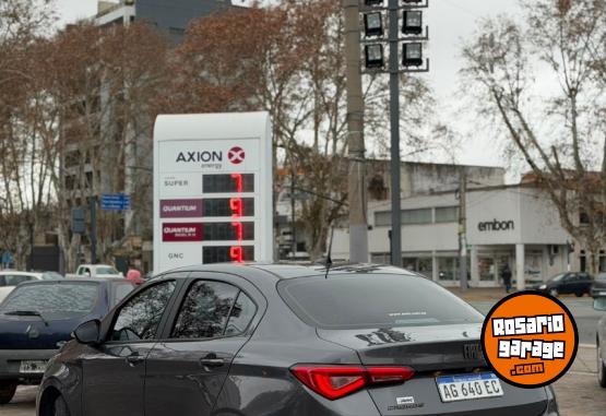 Autos - Fiat Cronos 2024 Nafta 30000Km - En Venta