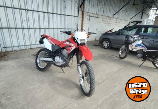 Motos - Honda Tornado 250 2018 Nafta 40000Km - En Venta