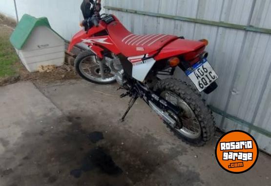 Motos - Honda Tornado 250 2018 Nafta 40000Km - En Venta