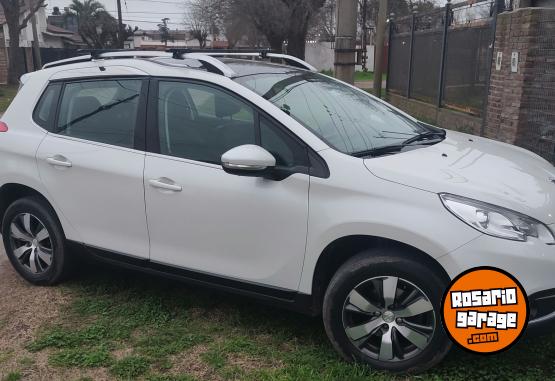 Autos - Peugeot Felline 2008 2016 Nafta 97000Km - En Venta