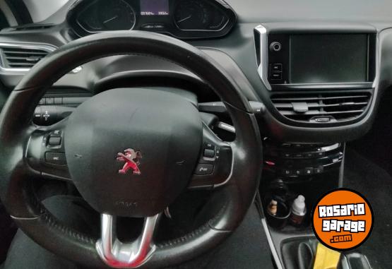 Autos - Peugeot Felline 2008 2016 Nafta 97000Km - En Venta