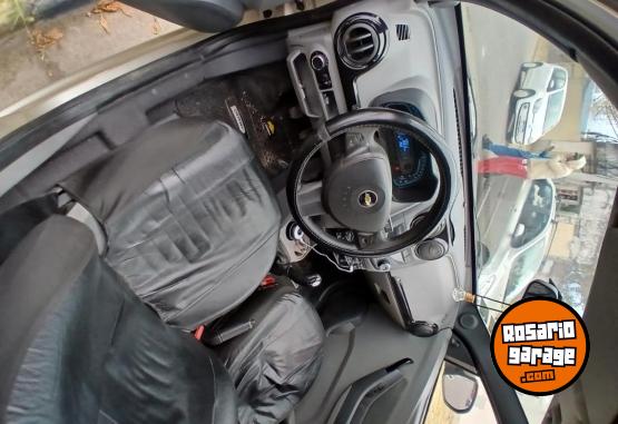 Autos - Chevrolet Agile 2012 Nafta 187000Km - En Venta