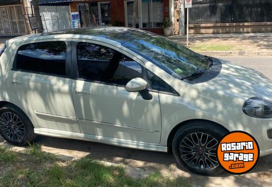Autos - Fiat Punto sporting 2013 Nafta 122000Km - En Venta