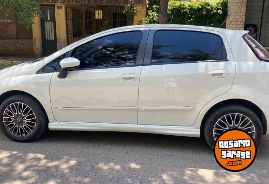 Autos - Fiat Punto sporting 2013 Nafta 122000Km - En Venta