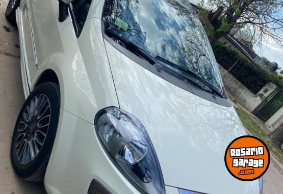 Autos - Fiat Punto sporting 2013 Nafta 122000Km - En Venta