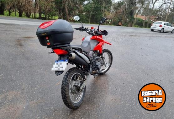 Motos - Zanella ZR 2020 Nafta 16100Km - En Venta