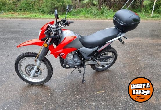 Motos - Zanella ZR 2020 Nafta 16100Km - En Venta