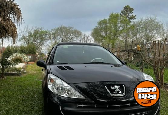 Autos - Peugeot 207 compact XT 2010 Nafta 73000Km - En Venta