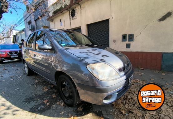 Autos - Renault Senic 2010 Nafta 195000Km - En Venta