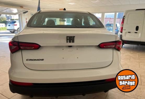 Autos - Fiat CRONOS DRIVE 2026 Nafta 0Km - En Venta
