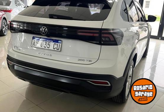 Autos - Volkswagen Nivus Comfortline 2023 Nafta 90000Km - En Venta