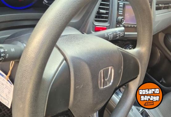 Autos - Honda Honda hrv 2da mano permut 2015 Nafta 130000Km - En Venta