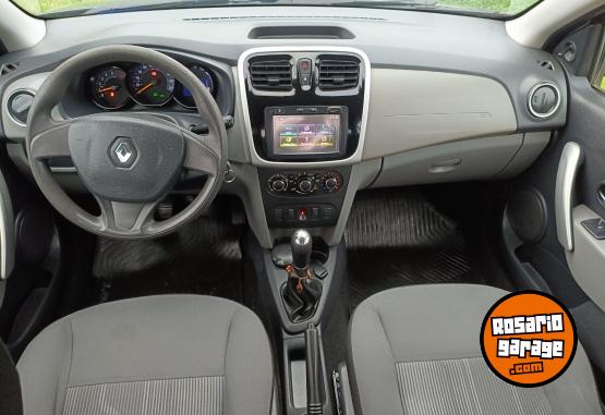 Autos - Renault Logan 2016 GNC 140000Km - En Venta