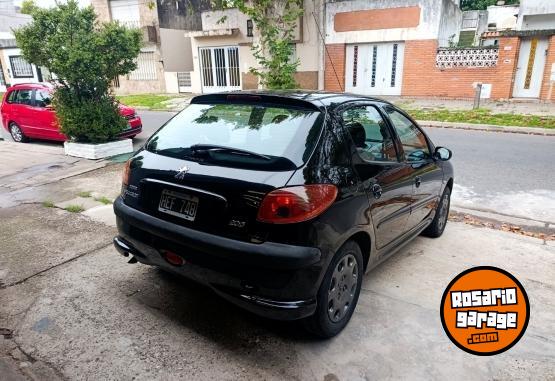 Autos - Peugeot 206 2008 Nafta 168000Km - En Venta