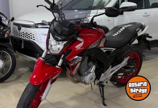 Motos - Honda CB TWISTER 250cc 2022 Nafta 19000Km - En Venta