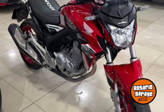 Motos - Honda CB TWISTER 250cc 2022 Nafta 19000Km - En Venta