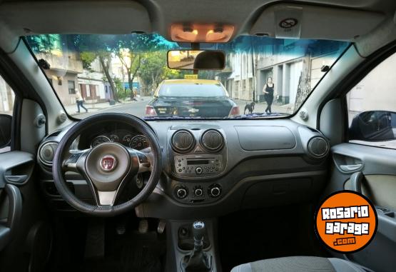 Autos - Fiat Palio essence 1.6 2015 Nafta 149000Km - En Venta