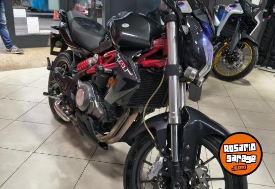 Motos - Benelli 300 2017 Nafta 19300Km - En Venta
