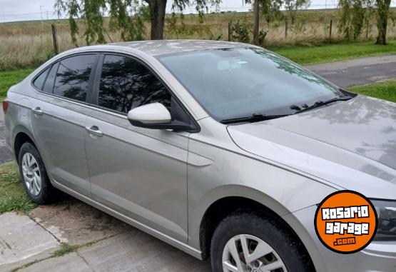 Autos - Volkswagen Virtus trendline 2020 Nafta 89000Km - En Venta