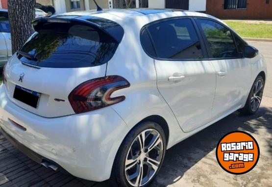 Autos - Peugeot 208 2020 Nafta 65000Km - En Venta