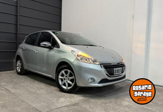 Autos - Peugeot 208 Allure 2015 Nafta 100000Km - En Venta