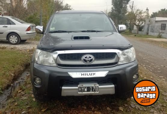 Camionetas - Toyota Hilux srv 4x2 3.0 2009 Diesel 175000Km - En Venta
