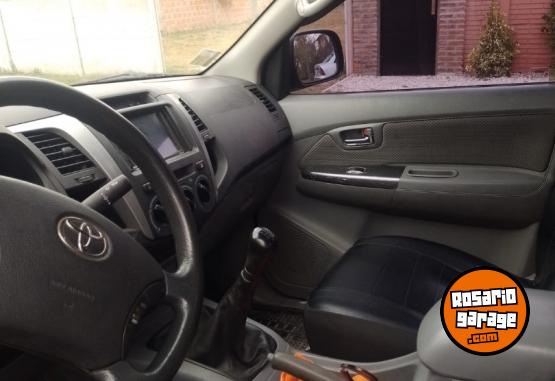 Camionetas - Toyota Hilux srv 4x2 3.0 2009 Diesel 175000Km - En Venta