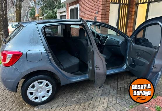 Autos - Renault Sandero Expression 2015 Nafta 68000Km - En Venta