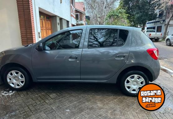 Autos - Renault Sandero Expression 2015 Nafta 68000Km - En Venta