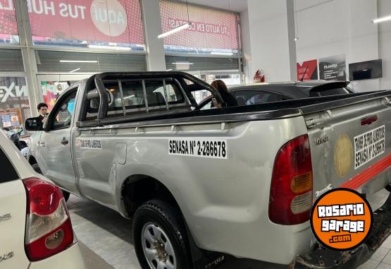 Camionetas - Toyota Hilux 2008 Nafta 400000Km - En Venta
