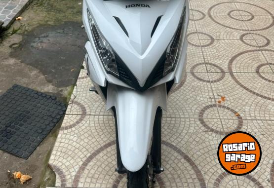 Motos - Honda New wave 2022 Nafta 16000Km - En Venta