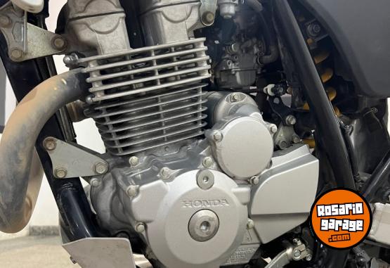 Motos - Honda Tornado 250 2023 Nafta 9050Km - En Venta