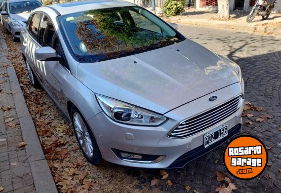 Autos - Ford Focus titanium 2016 Nafta 159000Km - En Venta