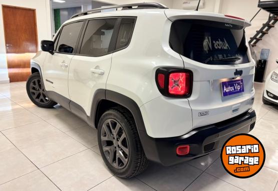 Camionetas - Jeep RENEGADE LONGITUDE 1.8 AT 2022 Nafta 69000Km - En Venta