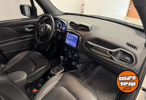 Camionetas - Jeep RENEGADE LONGITUDE 1.8 AT 2022 Nafta 69000Km - En Venta