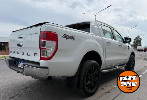 Camionetas - Ford Ranger limited 2017 Diesel 160000Km - En Venta