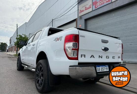 Camionetas - Ford Ranger limited 2017 Diesel 160000Km - En Venta